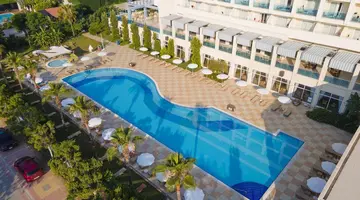 Solivia Hotel (Ex Titan Select Hotel)