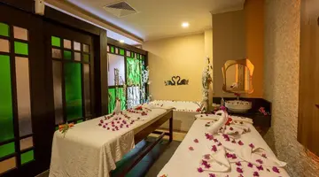 Solivia Hotel (Ex Titan Select Hotel)