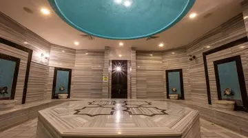 Solivia Hotel (Ex Titan Select Hotel)