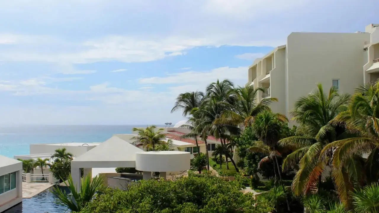 Solymar Cancun Beach Resort