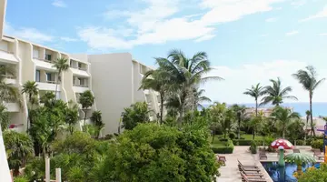 Solymar Cancun Beach Resort