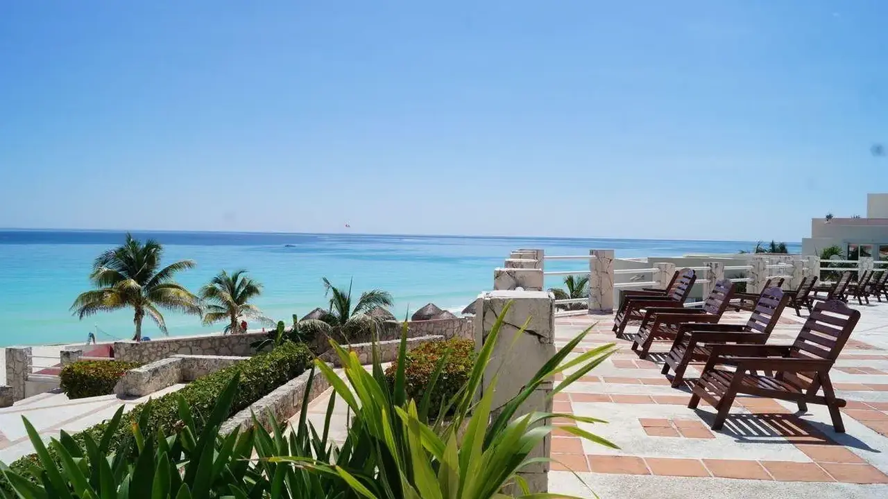 Solymar Cancun Beach Resort