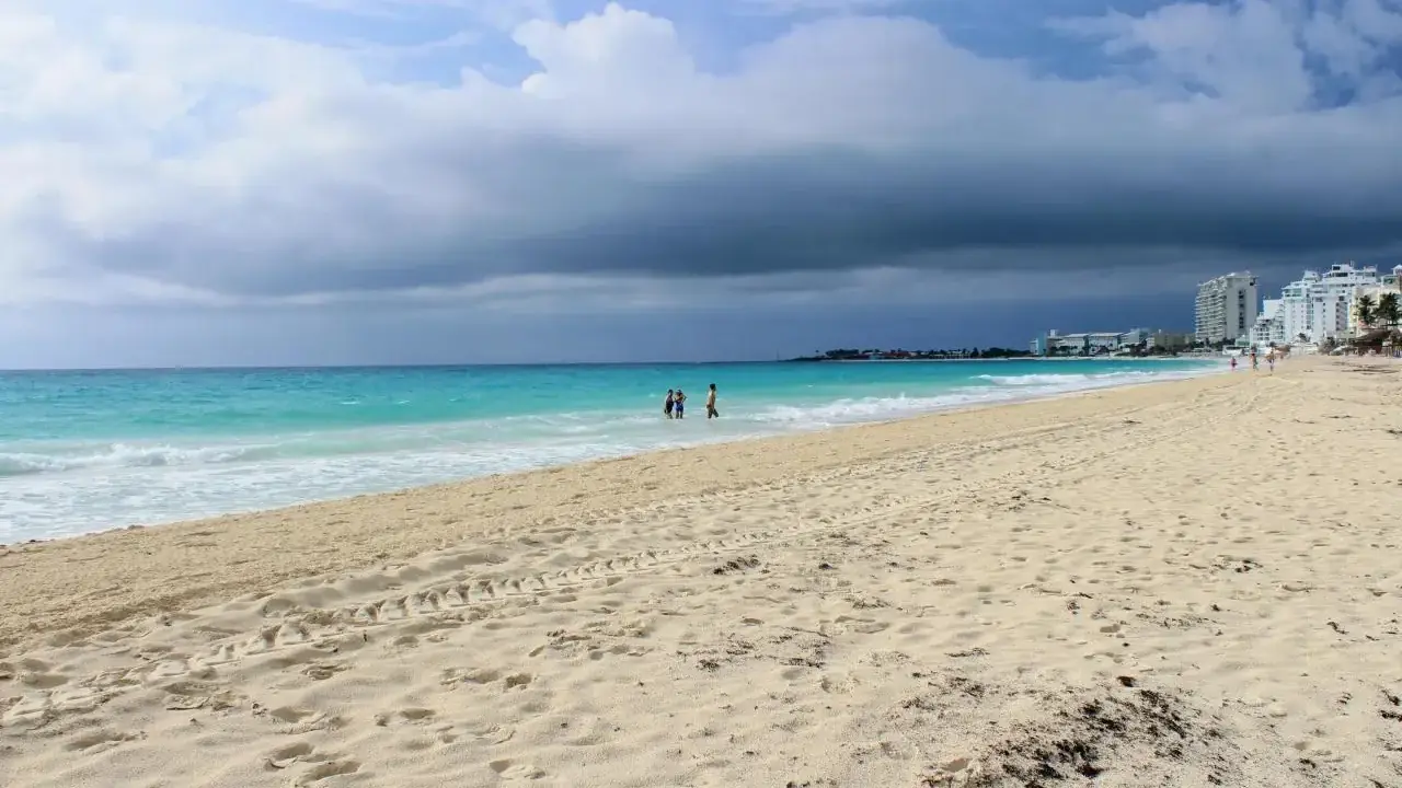 Solymar Cancun Beach Resort