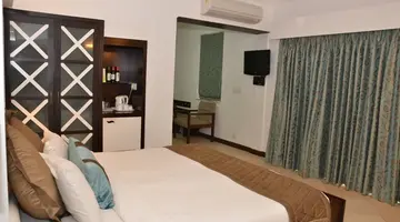 Sonesta Inns