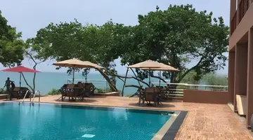 Sooriya Resort and Spa