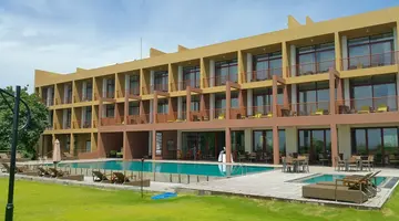 SOORIYA RESORT & SPA