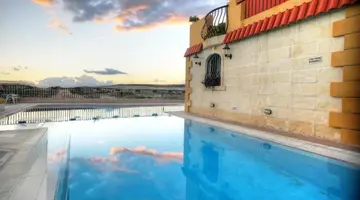 Soreda Hotel