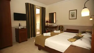Soreda Hotel