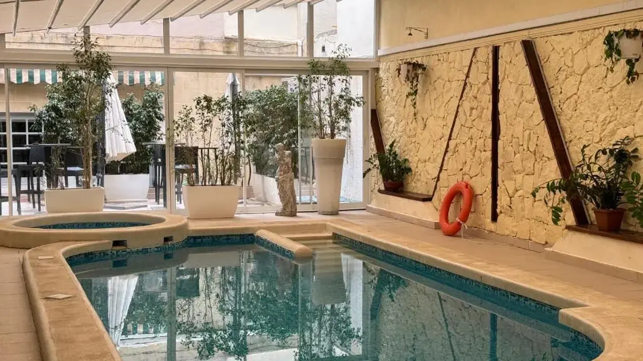 Soreda Hotel