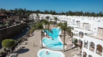 Sotavento Beach Club - ..