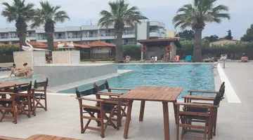 Sousouras Holiday Resort