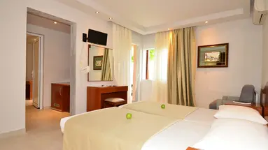 SOUSOURAS HOTEL