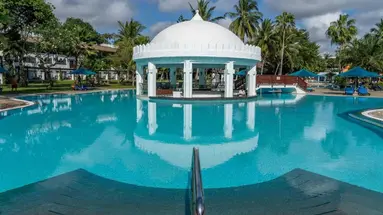 Southern Palms Beach Resort