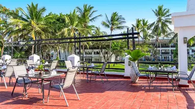 Southern Palms Beach Resort
