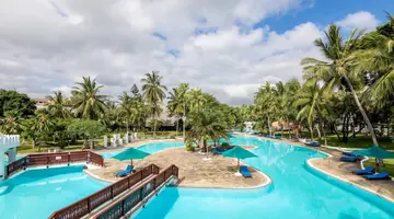 Southern Palms Beach Resort