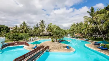 Southern Palms Beach Resort