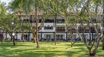 Southern Palms Beach Resort