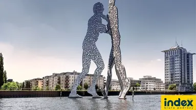 Spacerem po Berlinie i Poczdamie HB