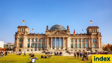 Spacerem po Berlinie i Poczdamie HB