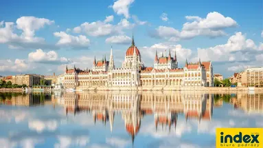 Spacerem po Budapeszcie i miastach Zakola Dunaju - 2 noce HB