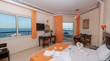 Sphinx Aqua Park Beach Resort