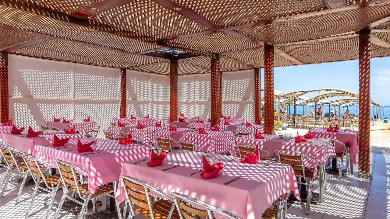 Sphinx Aqua Park Beach Resort