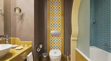 SPICE HOTEL & SPA