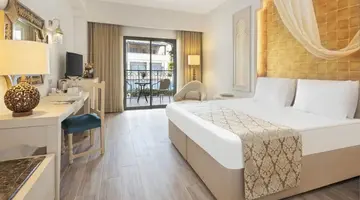 SPICE HOTEL & SPA