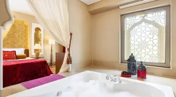 SPICE HOTEL & SPA