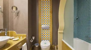 SPICE HOTEL & SPA