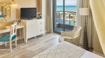 SPICE HOTEL & SPA