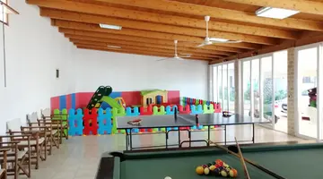 Spiros-Soula Family Hotel & Thematic Sui