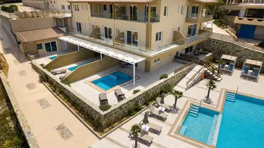 Spiros-Soula Family Hotel & Thematic Sui