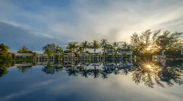 SPLASH BEACH RESORT (ex. GRAND WEST SANDS)