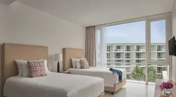 SPLASH BEACH RESORT (ex. GRAND WEST SANDS)