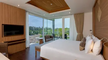 SPLASH BEACH RESORT (ex. GRAND WEST SANDS)