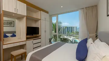SPLASH BEACH RESORT (ex. GRAND WEST SANDS)