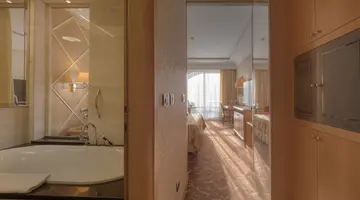 SPLENDID CONFERENCE & SPA RESORT