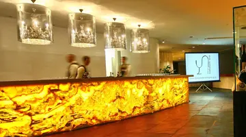 SPLENDID CONFERENCE & SPA RESORT