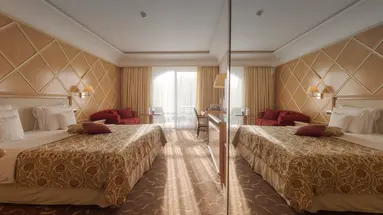 SPLENDID CONFERENCE & SPA RESORT
