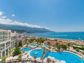 SPLENDID CONFERENCE & SPA RESORT
