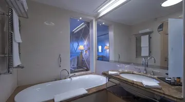 SPLENDID CONFERENCE & SPA RESORT