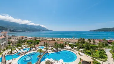 SPLENDID CONFERENCE & SPA RESORT