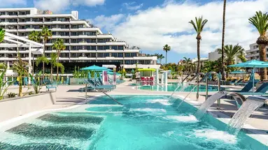 Spring Hotel Bitacora