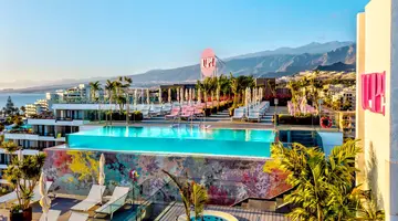 Spring Hotel Bitacora