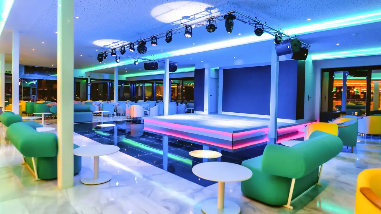 Spring Hotel Bitacora