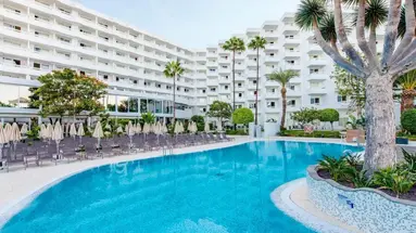 Spring Hotel Vulcano