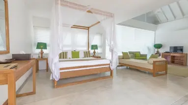 Sri Sharavi Beach Villas & Spa