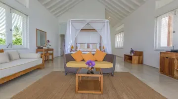 Sri Sharavi Beach Villas & Spa