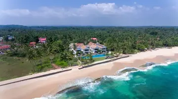 Sri Sharavi Beach Villas & Spa